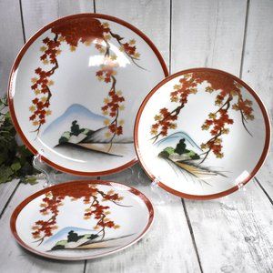 Vintage Kutani: 3-18 Piece Dinnerware Set - Japanese Porcelain Dishes, Red/Gold